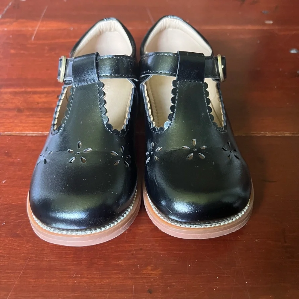 Black patent leather Maryjane dress shoe toddler girl size 11 - Picture 3 of 7